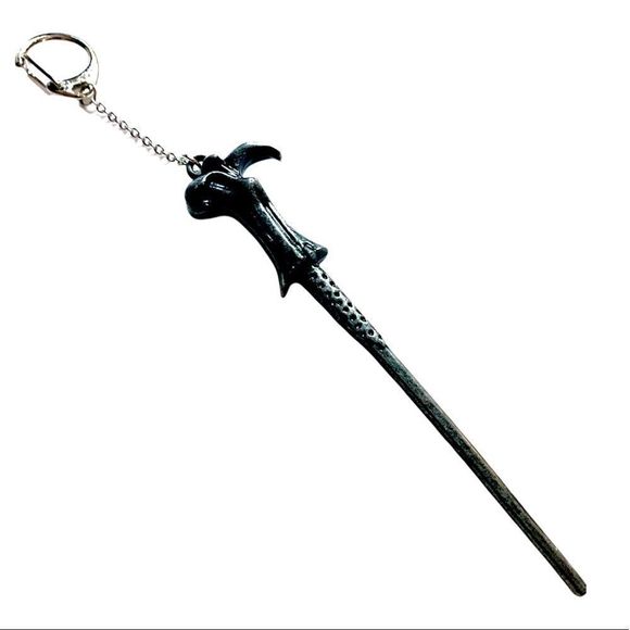 Lord Voldemort Wand Keychain - Picture 1 of 3